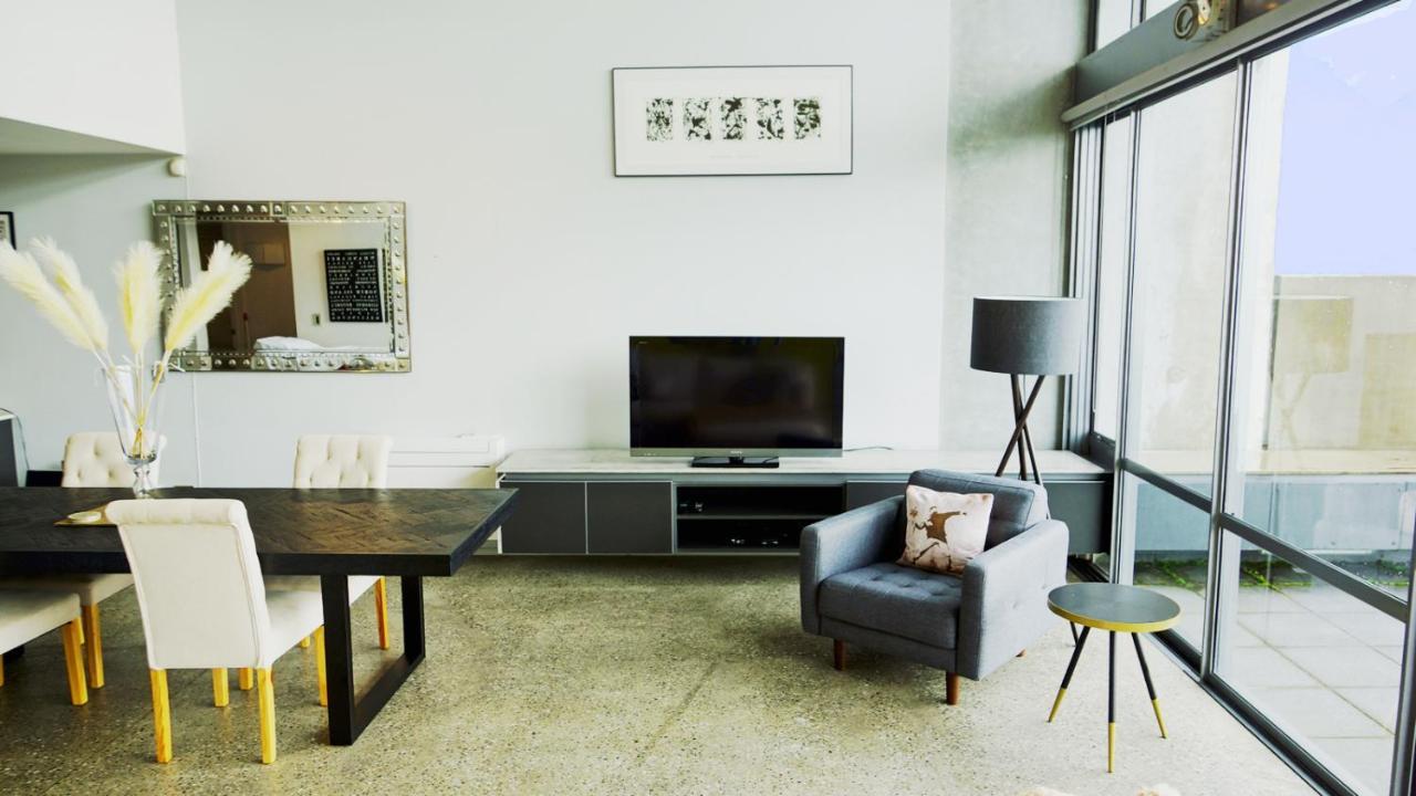 City Fringe Apartment With Sky Tower And City Views Auckland Bagian luar foto